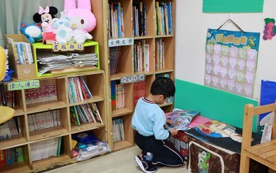班級圖書角觀摩　打造處處可讀的書香校園圖片